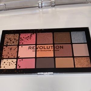 Revolution Eyeshadow Palette